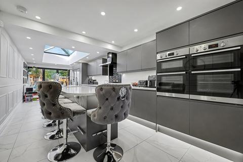 4 bedroom terraced house for sale, Canberra Road, Coventry CV2