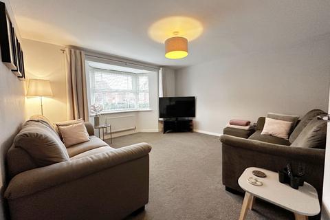 undefined, Priors Grove Close, Chase Meadow, Warwick