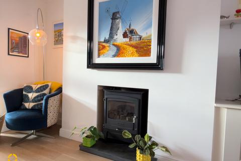 2 bedroom cottage for sale, Westby Street, Lytham St. Annes, FY8