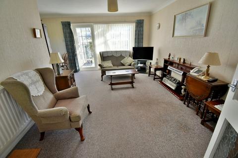2 bedroom detached bungalow for sale, Mountbatten Drive, Ferndown, BH22