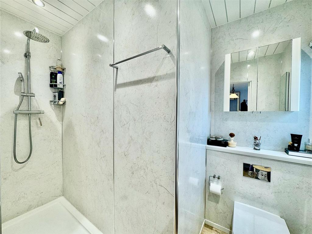 Ensuite (1).jpeg