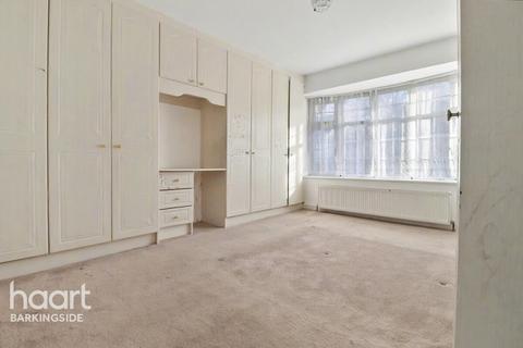 undefined, Herent Drive, ILFORD