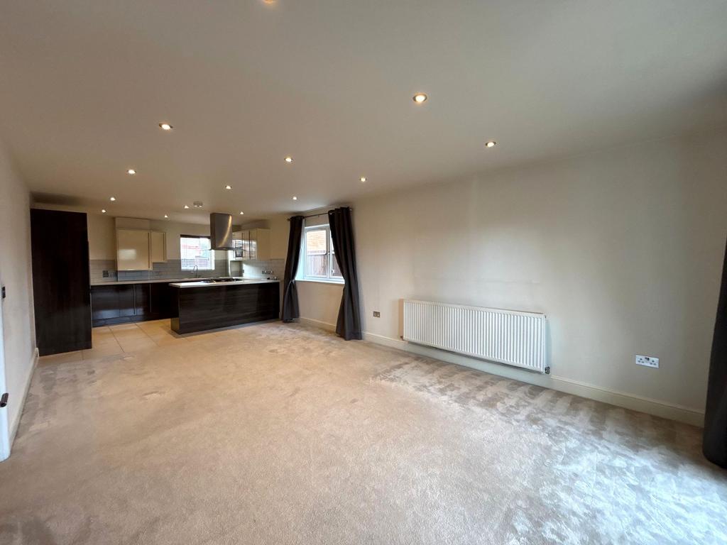 Open plan kitchen/Lounge