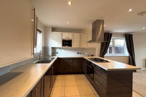 2 bedroom flat to rent, Treasury Mews Bourne Road
