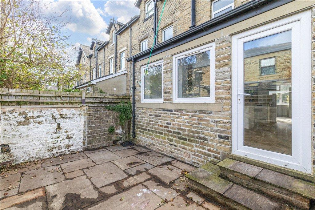Rear Courtyard