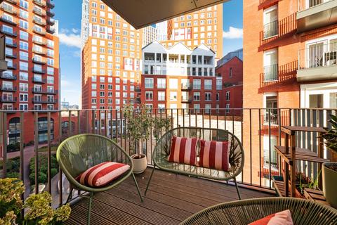 1 bedroom flat to rent, Exchange Gardens, Nine Elms, London, SW8