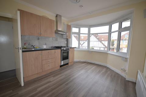 2 bedroom maisonette to rent, D'Arcy Gardens, Harrow, HA3 9JU