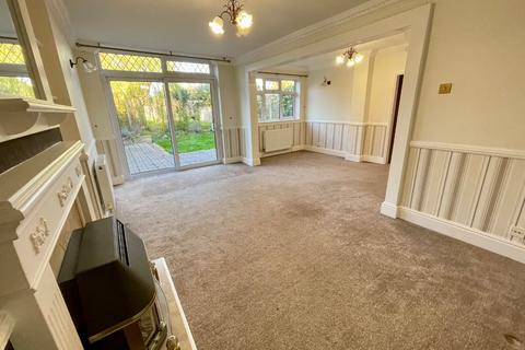 undefined, Lynwood Avenue, Luton, Bedfordshire, LU2 7TY