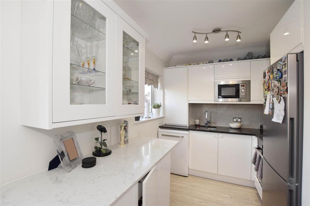 Kitchen.jpg