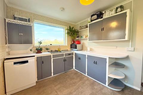 3 bedroom semi-detached house to rent, Horn Lane, New Mill, Holmfirth, West Yorkshire, HD9