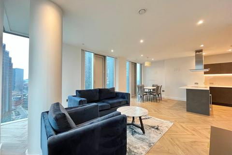 3 bedroom apartment to rent, Victoria Residence, Manchester
