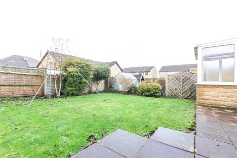2 bedroom semi-detached bungalow to rent, Falconers Ride, Netherton, Huddersfield, West Yorkshire, HD4