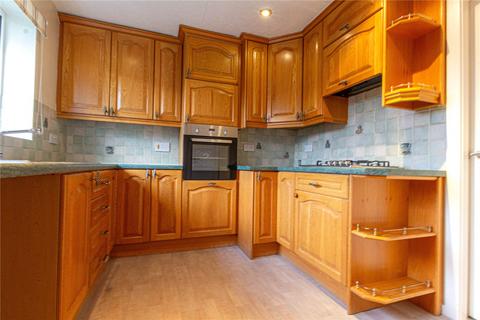 2 bedroom semi-detached bungalow to rent, Falconers Ride, Netherton, Huddersfield, West Yorkshire, HD4