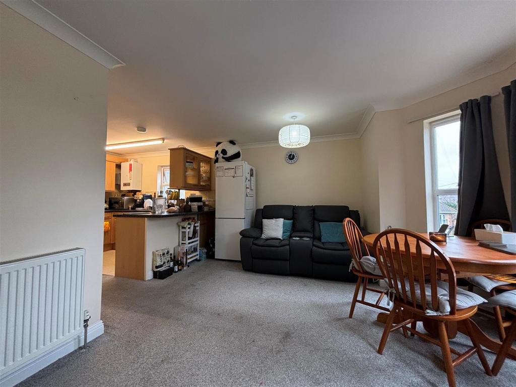 Living/Dining Room