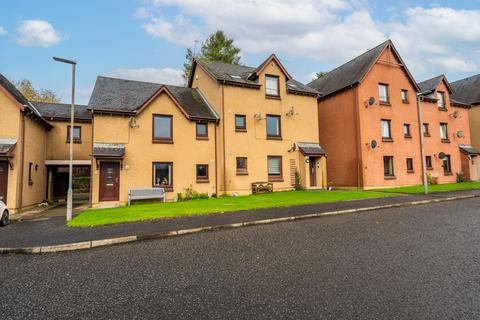 2 bedroom flat to rent, Craigard Road, Callander, Stirlingshire, FK17 8DN
