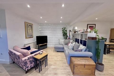 undefined, Swan Court, Bosvigo Road, Truro City