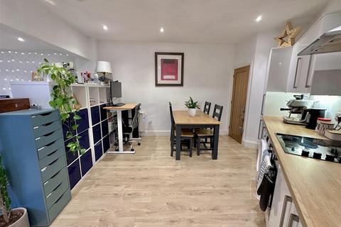 undefined, Swan Court, Bosvigo Road, Truro City