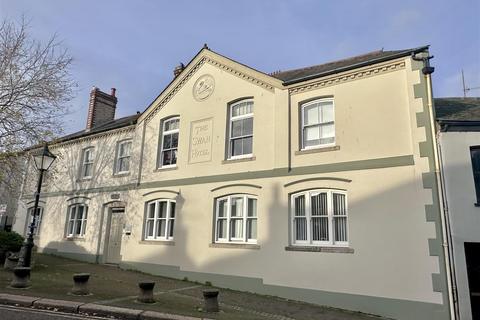 undefined, Swan Court, Bosvigo Road, Truro City