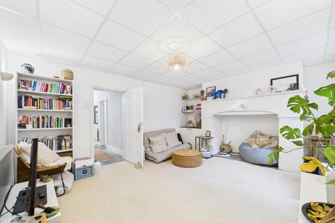 undefined, London Road, Cheltenham, GL52