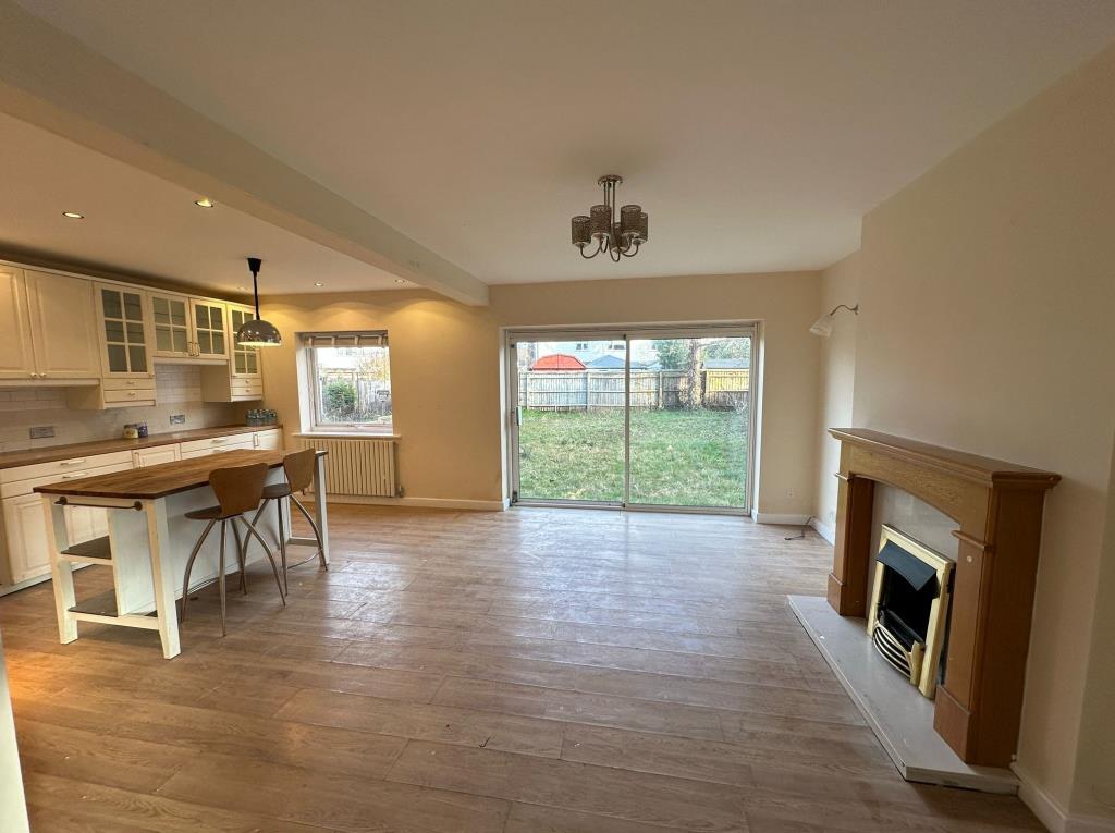 Reception/Kitchen