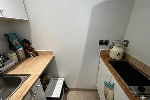 undefined, Sherwood Road, London NW4