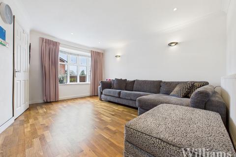 undefined, Edward Close, Aylesbury HP21