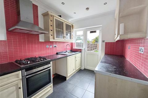 3 bedroom end of terrace house to rent, Rainham Road North, Dagenham RM10