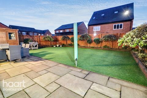4 bedroom detached house for sale, Gosford Road, Wheatley, Doncaster