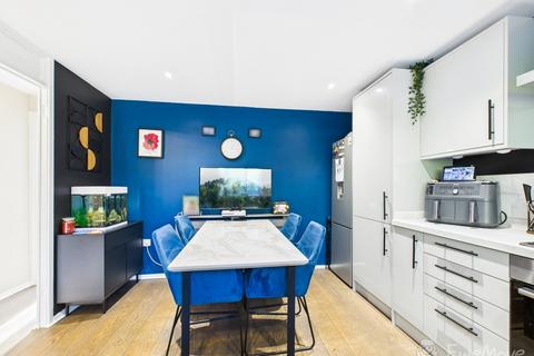 undefined, ST. LUCIA PARK, BORDON, GU35