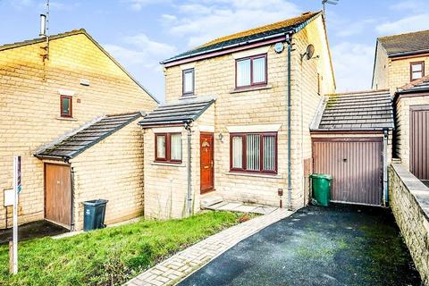 3 bedroom detached house for sale, Uplands, Birkby, West Yorkshire HD2