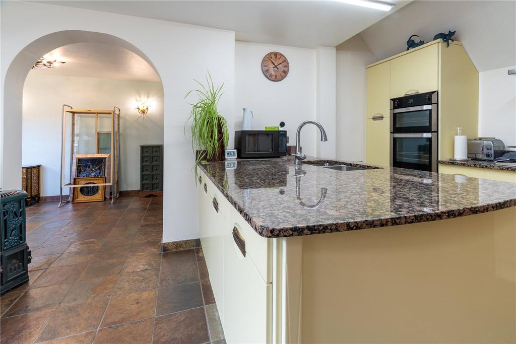Kitchen/Office