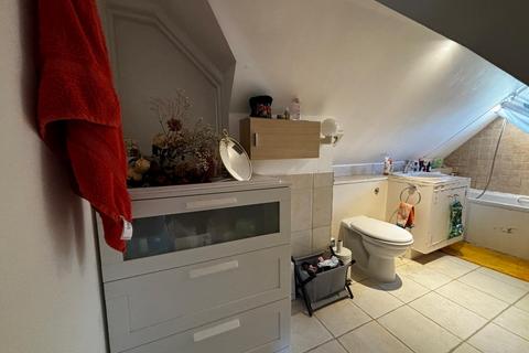 undefined, Sherwood Road, London, NW4