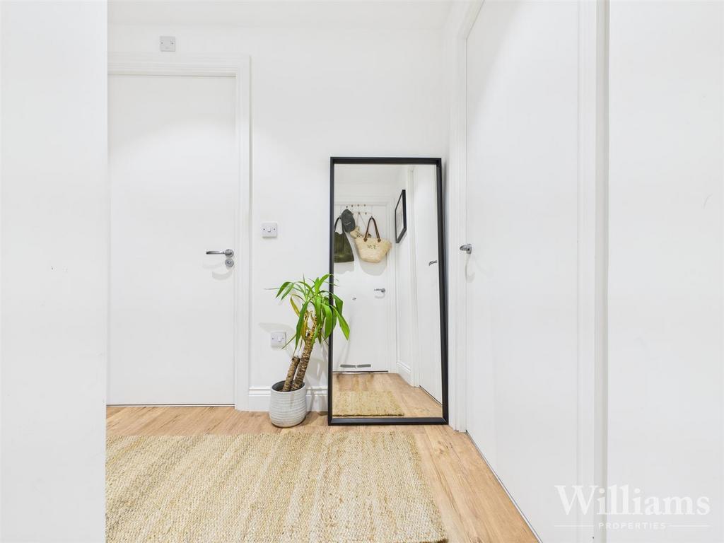 CAM02861 G0-PR0539-STILL016.jpg