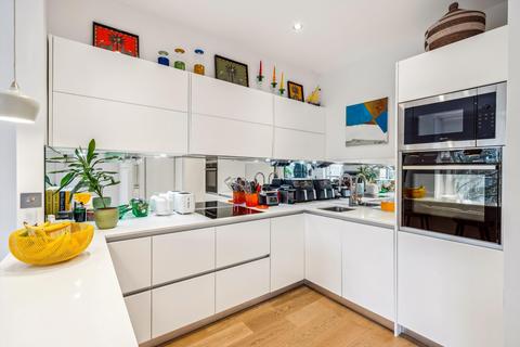 2 bedroom flat to rent, Redcliffe Gardens, London, SW10