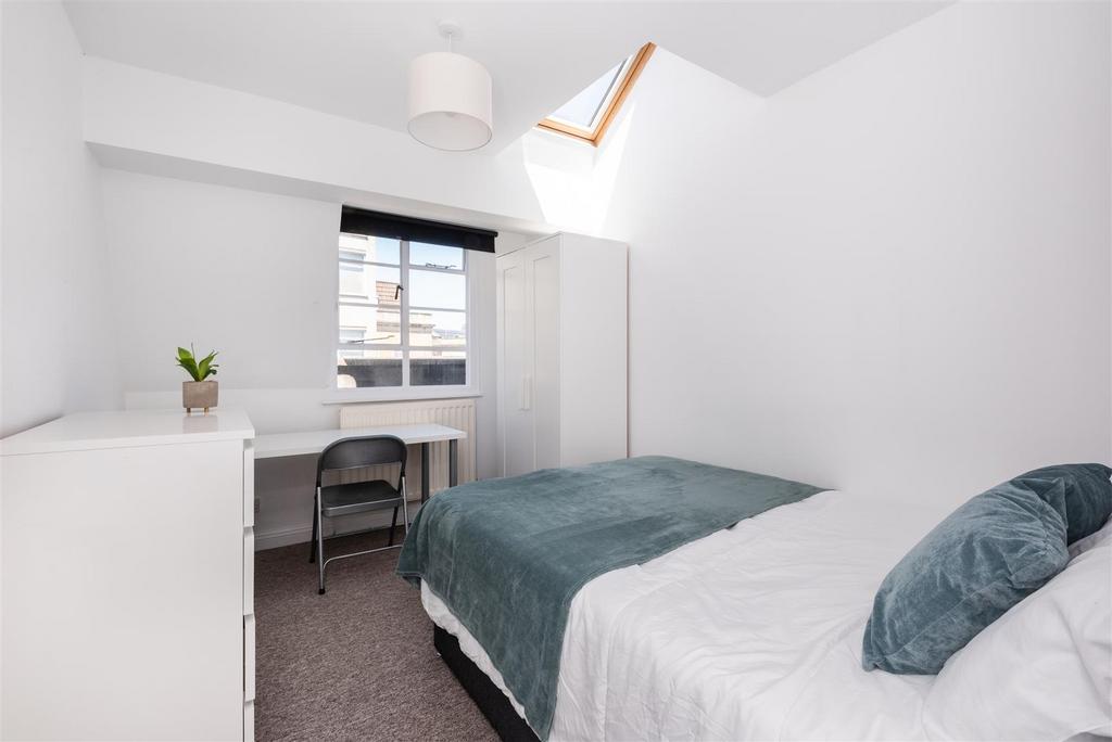Flat 5, 13 Charlotte Street, Bristol BS1 5 PP-2.jpg