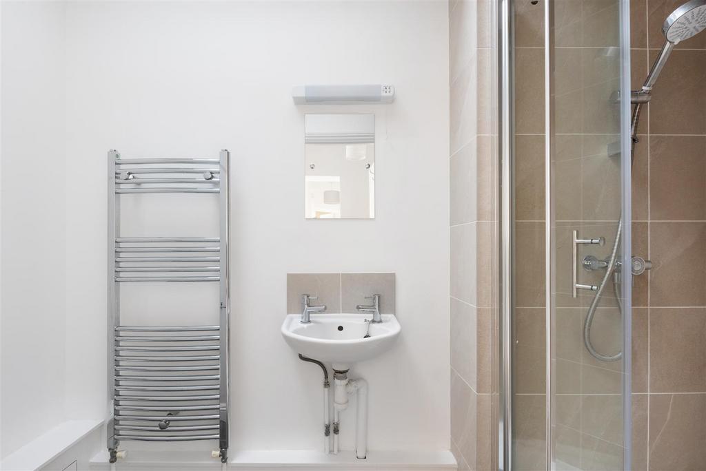 Flat 5, 13 Charlotte Street, Bristol BS1 5 PP-6.jpg