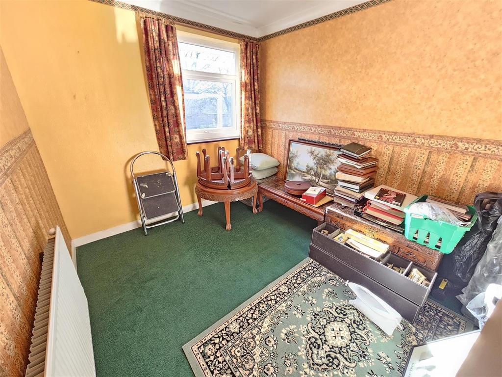 Bedroom 3.jpg