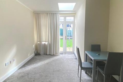 undefined, Cleveley Crescent, Ealing, W5