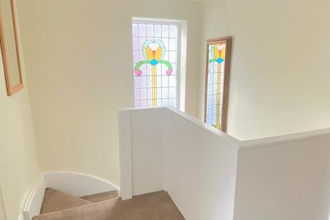 undefined, Cleveley Crescent, Ealing, W5
