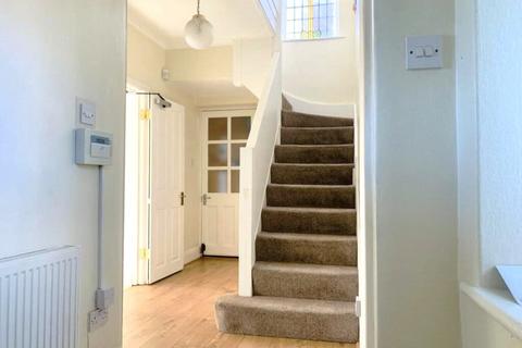 undefined, Cleveley Crescent, Ealing, W5