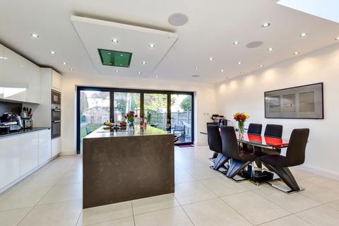 4 bedroom semi-detached house for sale, Heming Road, Edgware HA8