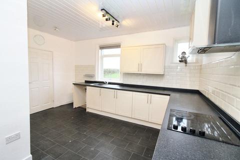 4 bedroom semi-detached bungalow to rent, 2 Wyseby Hillside, Kirtlebridge, DG11