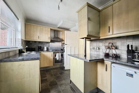 2 bedroom terraced house for sale, Bedford Road, Hessle, HU13 9DG