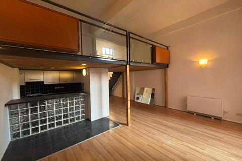 2 bedroom flat to rent, Manhattan Building, Bow Quarter, London, E3