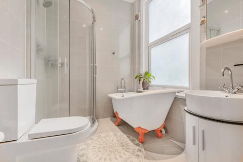 undefined, Waller Road, London, SE14