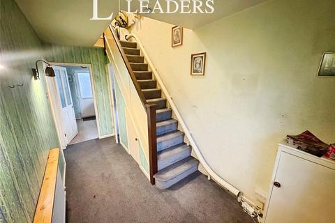 3 bedroom semi-detached house to rent, Lynmouth Drive, Wigston, Leicestershire, LE18