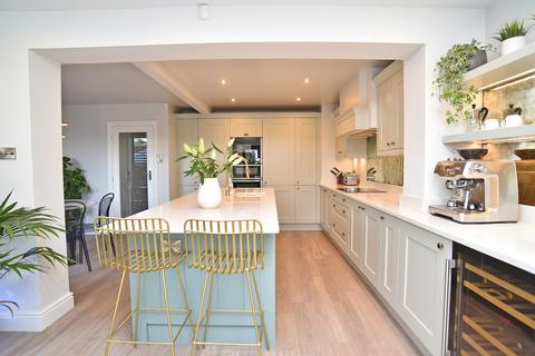 3 bedroom detached house for sale, Off Hookstone Drive, Coachmans Court, Harrogate