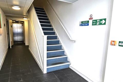 1 bedroom flat to rent, Chester Road, Hounslow, TW4