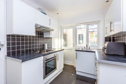 2 bedroom terraced house for sale, Allen Road, Rushden NN10