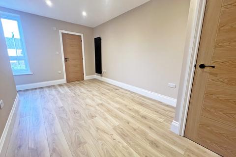1 bedroom apartment to rent, Albert Road, Widnes